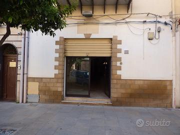 Negozio pressi Corso Butera Loc/145