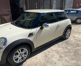 MINI Mini (R56) - 2010