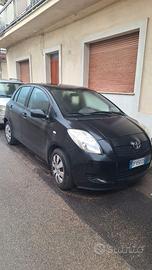 Toyota Yaris 998cc benzina SOLAMENTE 117.316 Km