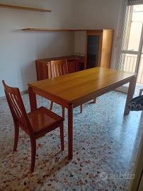 Tavolo allungabile legno massello 160/210+4 sedie