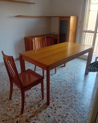 Tavolo allungabile legno massello 160/210+4 sedie
