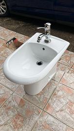 bidet e gabinetto