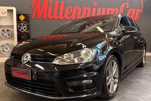 Volkswagen Golf 1.6 TDI R-Line BlueMotion