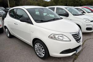 Lancia Ypsilon 1.2 69 CV 5 porte S&S Silver