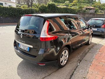 Renault Grand Scenic 1.5 dCi/105CV 7 POSTI