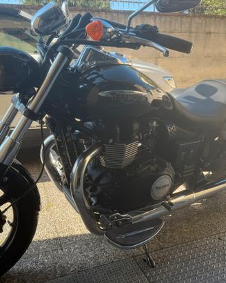 TRIUMPH SPEEDMASTER