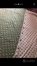 Copriletto con bottoni