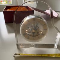 Orologio da tavolo.-