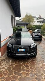 Audi q7 2007 unico proprietario 328006km