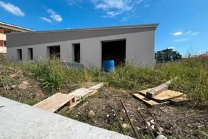 Zevio: porzione di bif. su un unico livello