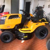 Trattorino tagliaerba CUB CADET LT