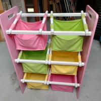 Mobile contenitore per bambini 