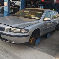 VOLVO V70 2000-2007 2.4 Diesel Station Wagon