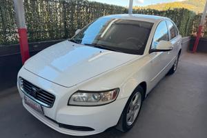 Volvo S40 D2 Momentum 1.6 d 110CV