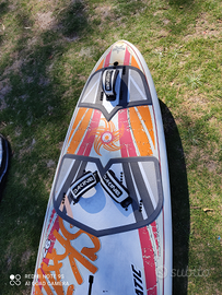 Vele tavole boma alberi windsurf