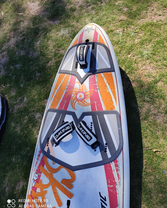 Vele tavole boma alberi windsurf