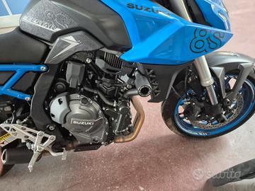 Suzuki GSX-8S per pezzi di ricambio