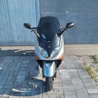 Yamaha T Max - 2001