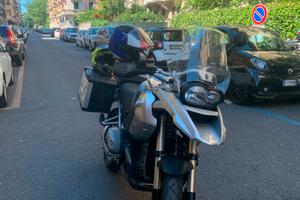 GS1200