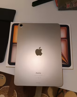 iPad Air M2 11’ 128gb Metapen2 e Tastiera bluetoth