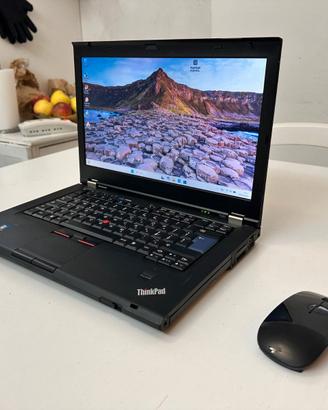 Lenovo i5 8 Gb ram 240 Gb SSD win 11 no touchpad