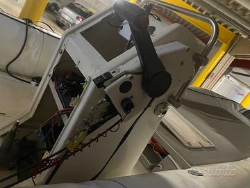 Motore gommone fuoribordo