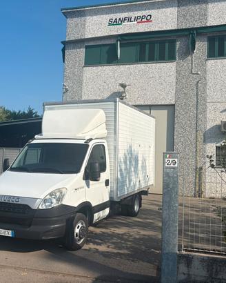 Iveco Daily 35C11 Box in lega