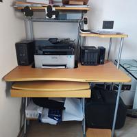 Scrivania ufficio