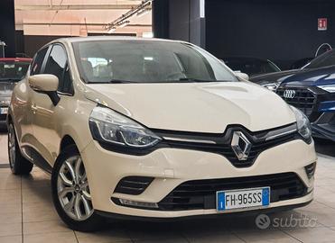RENAULT Clio Intens 1.200 16v 75cv 5porte