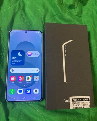 Samsung Galaxy S25 256GB Grigio