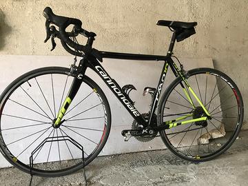 Bici da corsa CANNONDALE CAAD 10