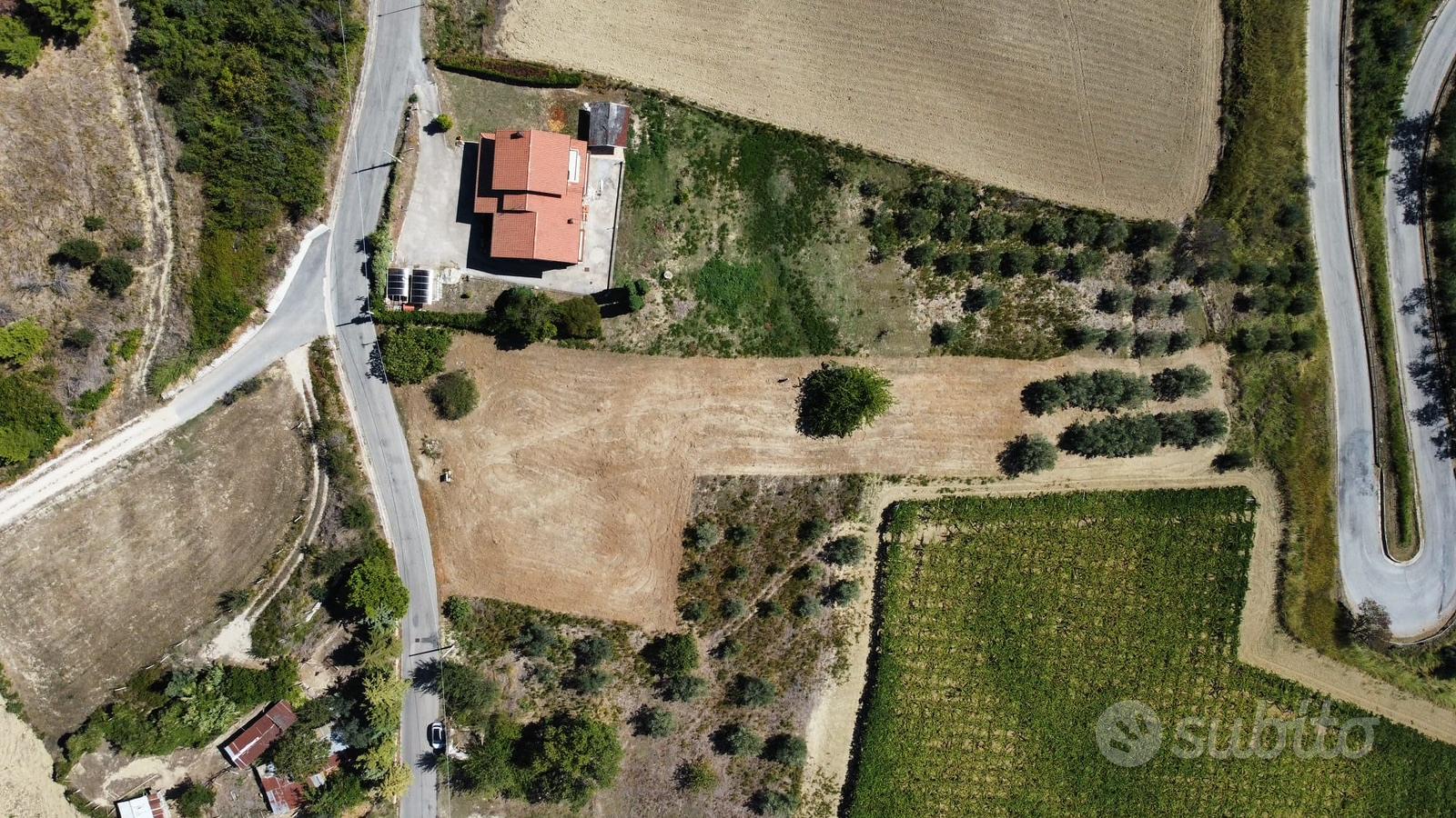Terreno con progetto edificabile approvato - Vista 3