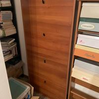 Coppia di scarpiere color ciliegio