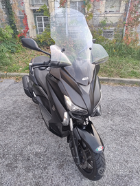 Yamaha X-max 400-2014