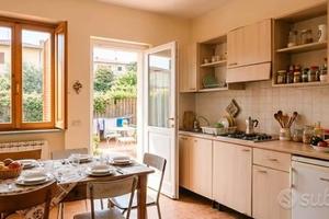 MONTECOMPATRI- Quadrilocale- Con TERRAZZO