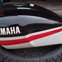 YAMAHA  XJR 1300