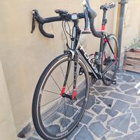 Bici da corsa Focus cayo