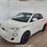 FIAT 500 Electric La Prima 3+1 118cv