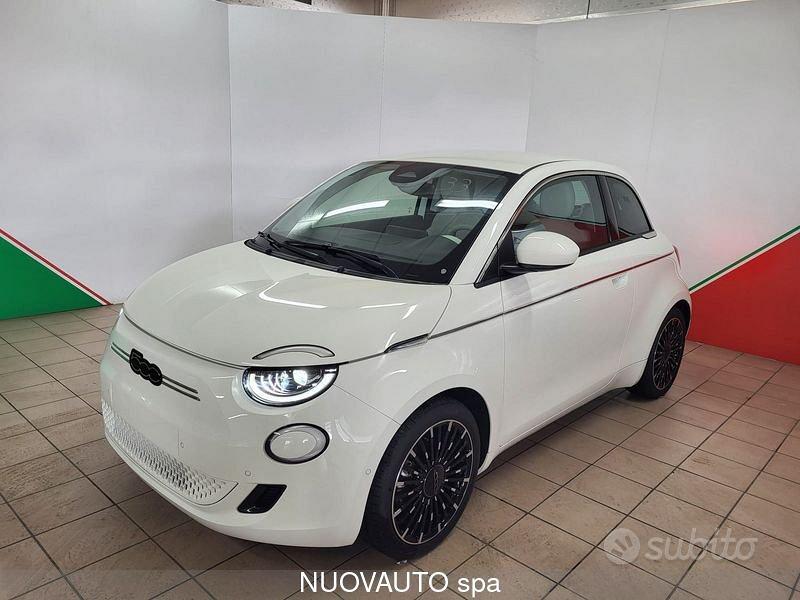 FIAT 500 (2020-->)