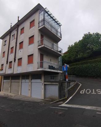 Immobile di 90 m² a Sorisole