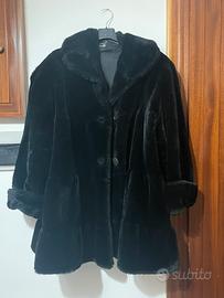 Pelliccia Nera Ecologica Caldarelli- Elegante