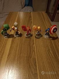Set personaggi Avengers