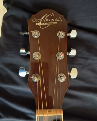Chitarra acistica