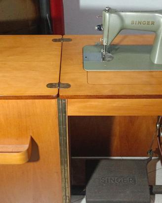 macchina da cucire singer a pedale vintage