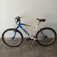 Bicicletta MTB
