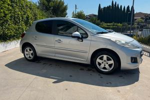 Peugeot 207 1.4 88CV 5p. 2 Tronic XS cambio automa