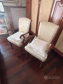 Coppia Poltroncine Capotavola Classiche Imbottite