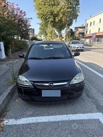 Opel corsa 2005