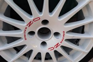 cerchi più gomme