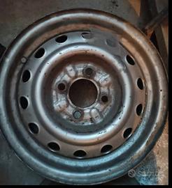 3 cerchi 14 x 5,5 4x108 Alfa Romeo Gt junior 